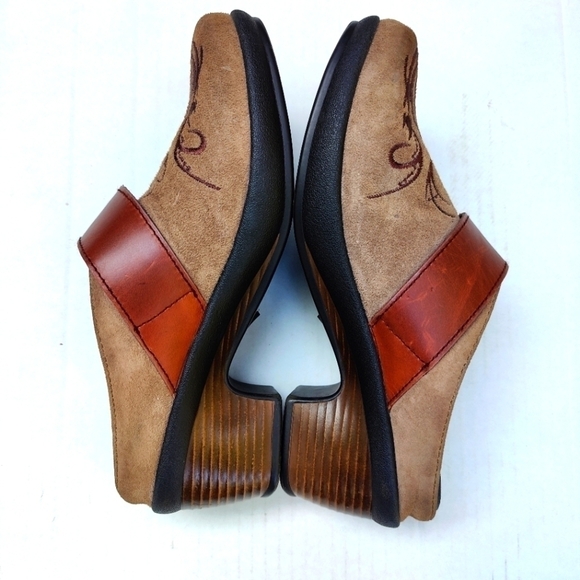 Klogs Women's Clogs Paisley Embossed Leather Buckle Accent Size 8.5M - Picture 5 of 11